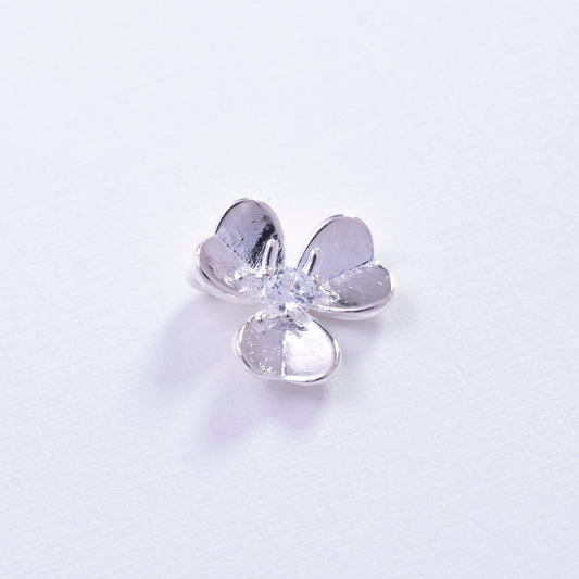 Dije mini flor en Plata