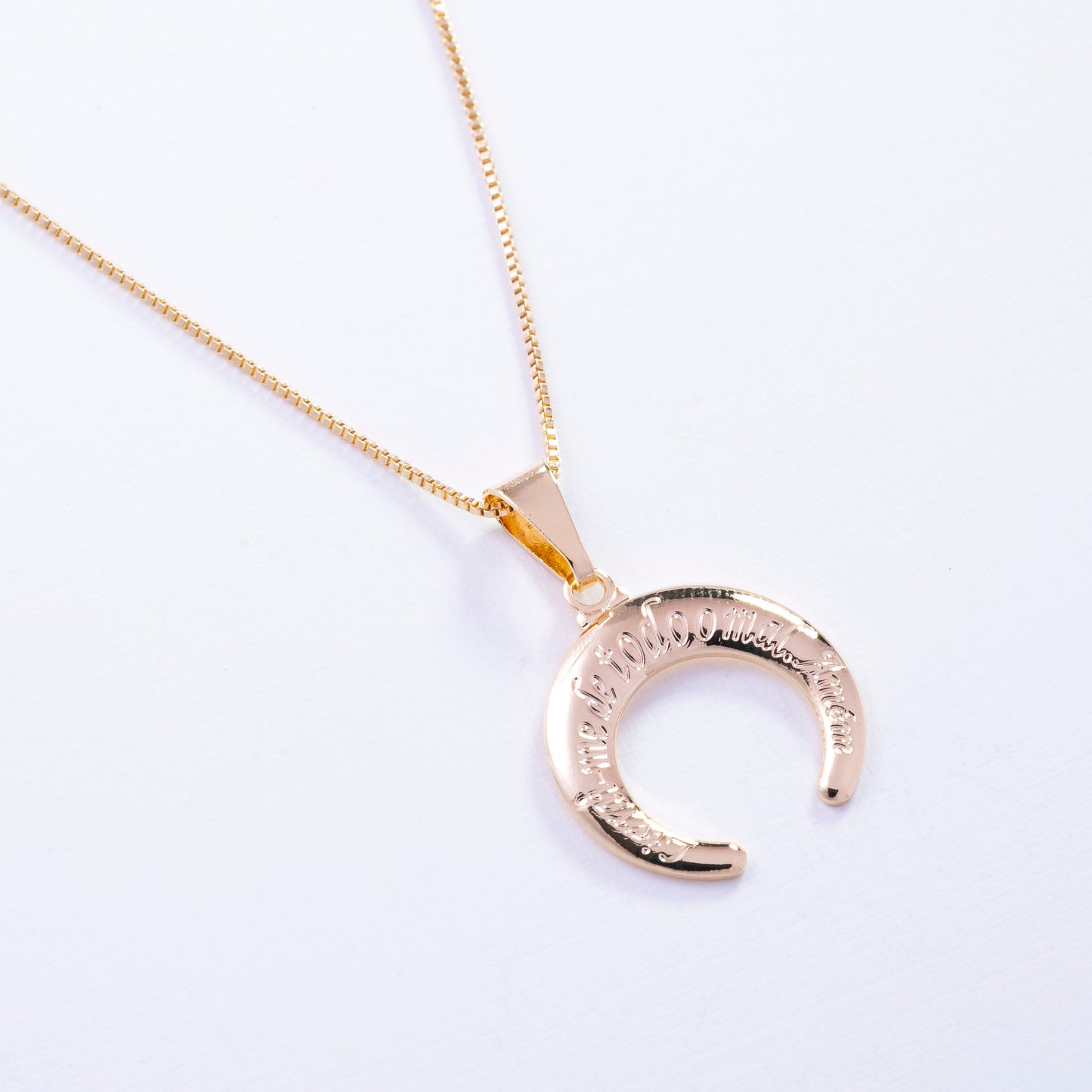 Dije de luna invertida en Goldfield