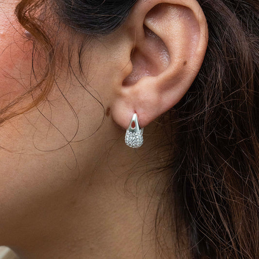 Argollas de gota con pavé en Plata