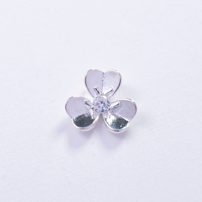 Dije mini flor en Plata