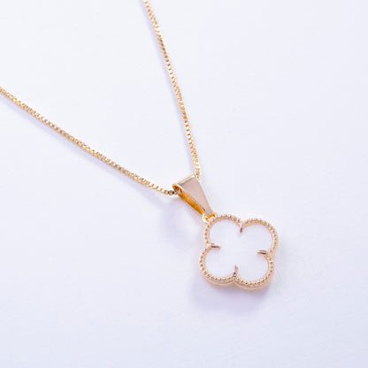 Dije de flor beige en Goldfield