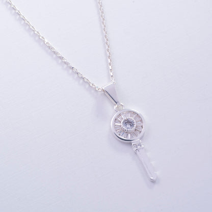 Dije de llave en Plata