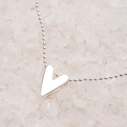 Cadena tejido de bola + Dije de corazón mate