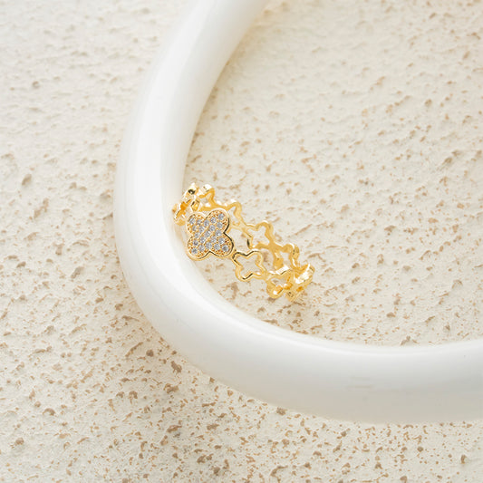 Anillo flor Cliff de pavé en Goldfield