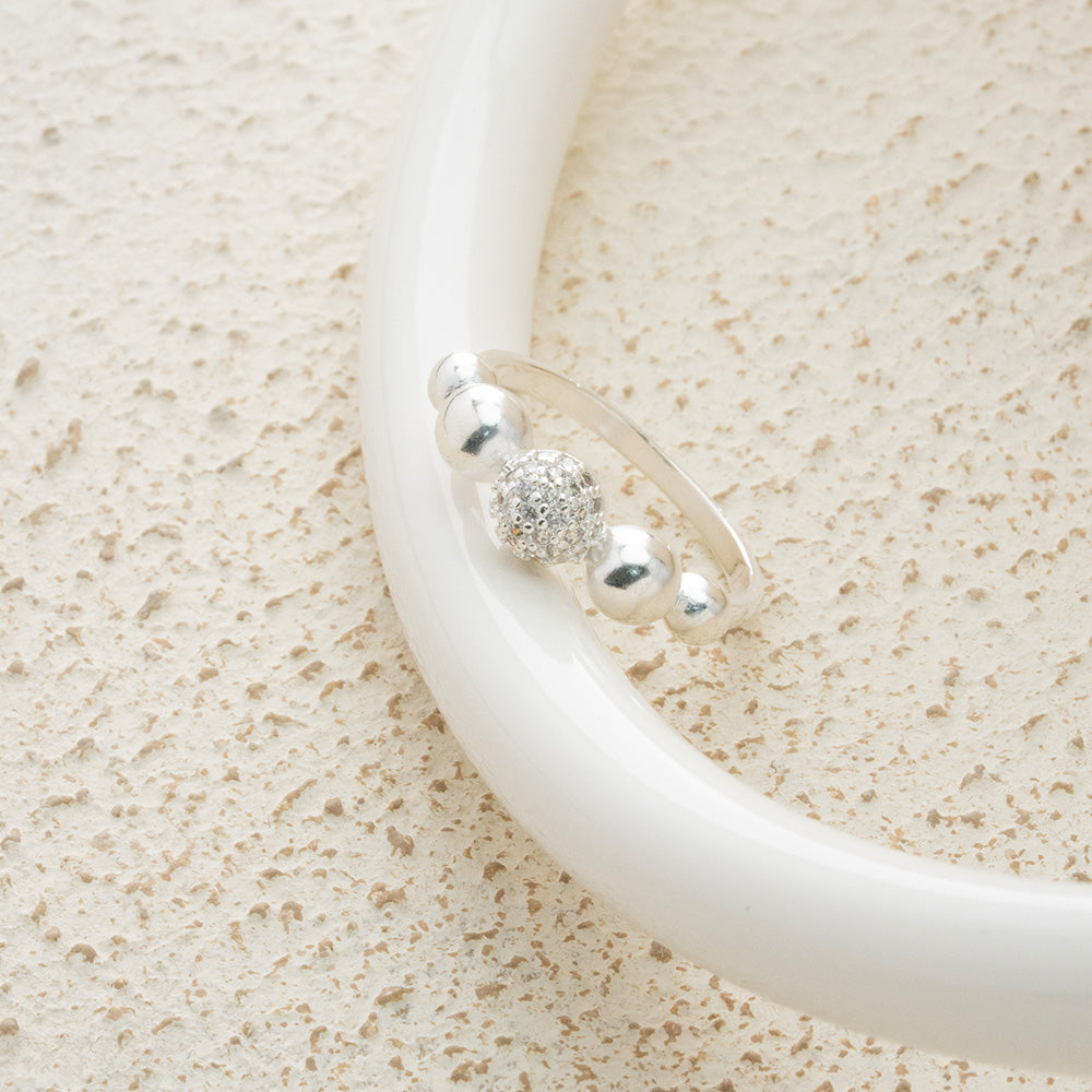 Anillo de esferas en Plata