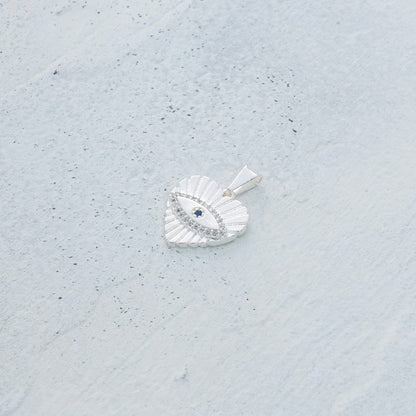 Dije de corazón observador en Plata