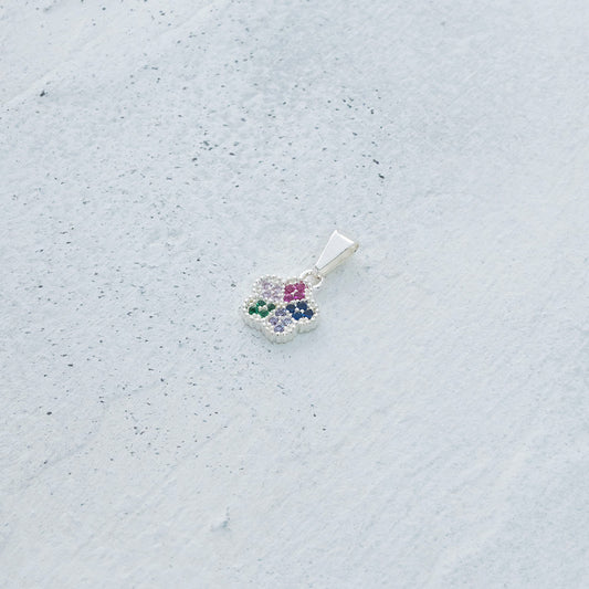 Dije flor de 5 colores en Plata