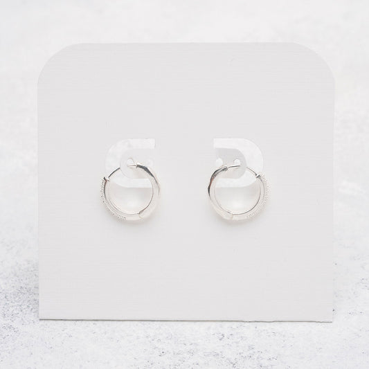 Argollas circulares con circones en Plata