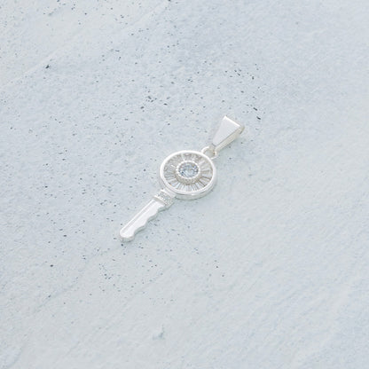 Dije de llave en Plata