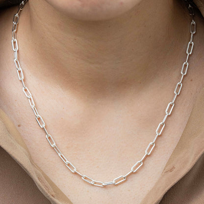 Cadena tejido tradicional en Plata