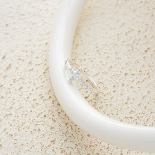 Anillo de cruz en Plata