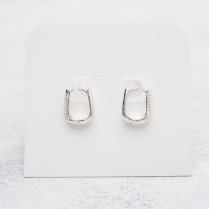 Argollas cuadradas gruesas con circones en Plata