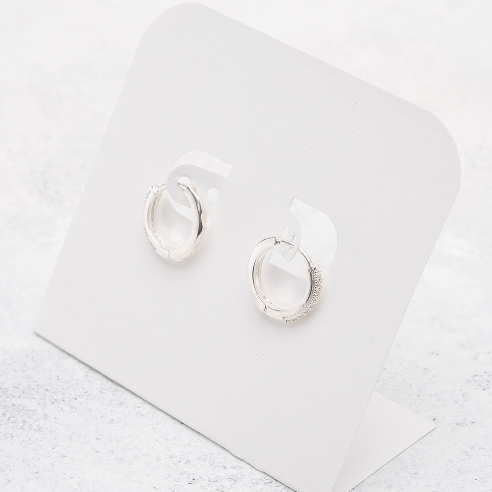 Argollas circulares con circones en Plata