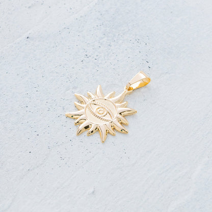 Dije de sol enchapado en Goldfield