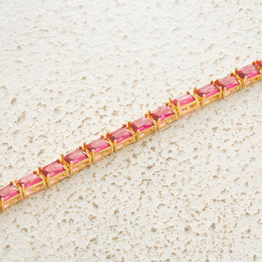 Pulsera de circones rojos en goldfield