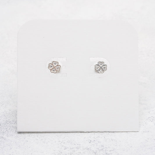 Aros pequeños de trébol en Plata