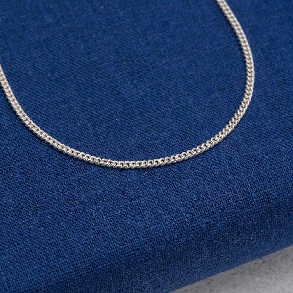 Cadena tejido grumet en Plata